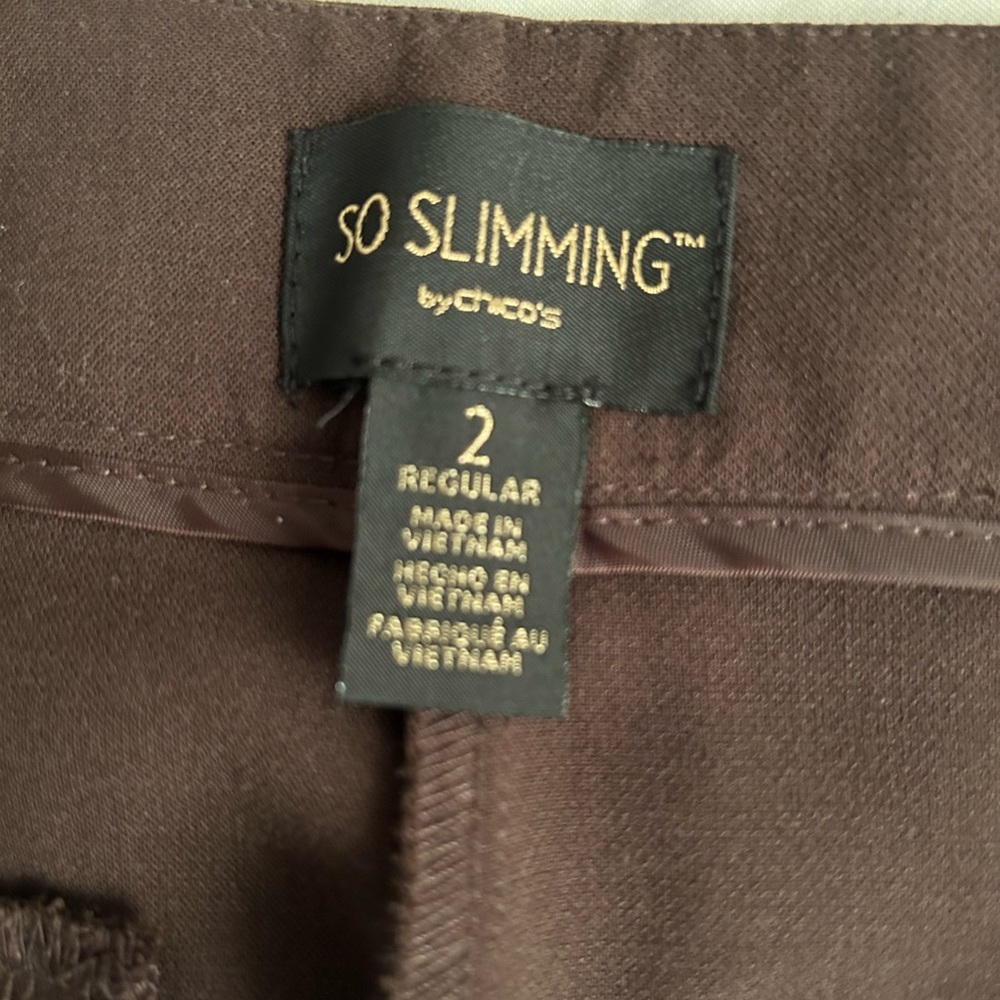 Chico’s SO SLIMMING Size 2 (Chico’s sizing, equivalent to about a Si… - Picture 2 of 6